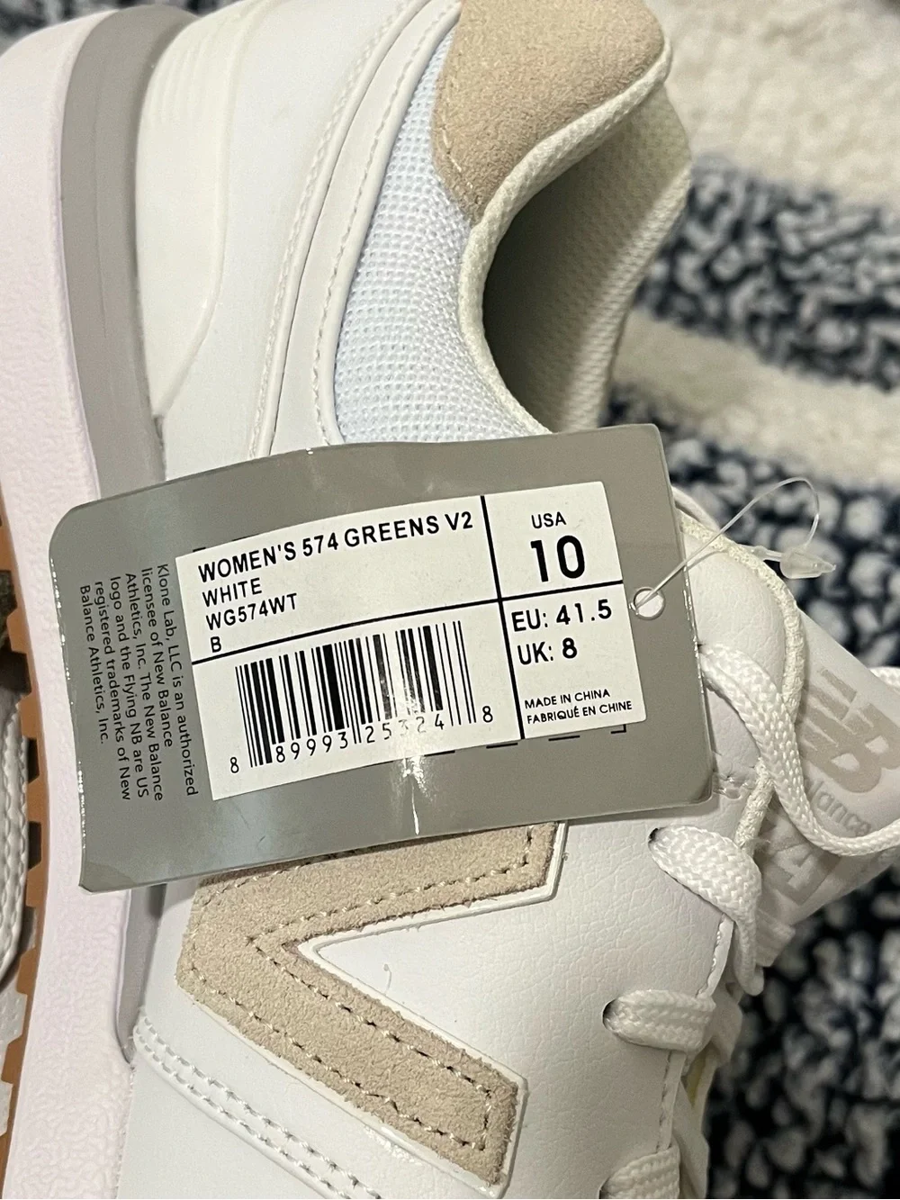 New Balance 574 Sneakers spikeless,Green V2 in White and Tan Unisex